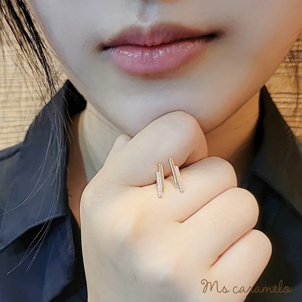 【焦糖小姐 Ms caramelo】925純銀 鋯石耳環 歷史價格詳細信息