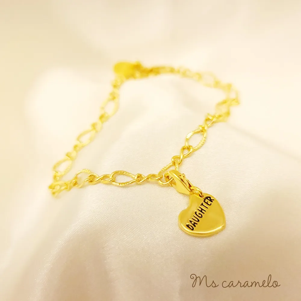 【焦糖小姐 Ms caramelo】愛心粉紅寶石手鍊 歷史價格詳細信息