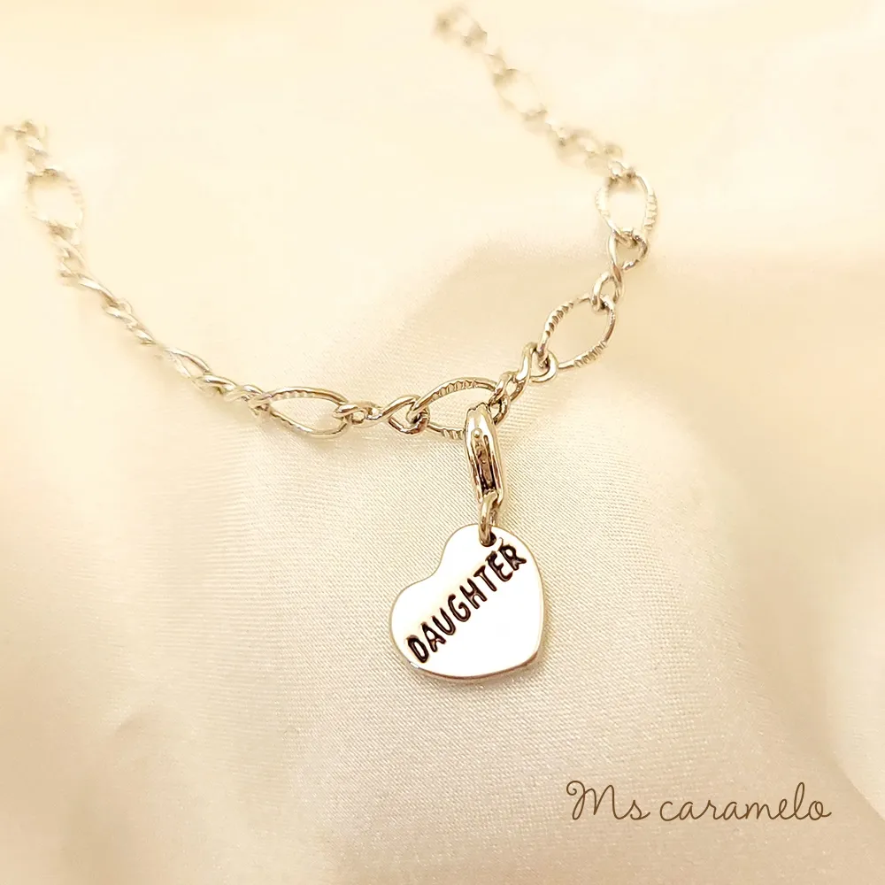 【焦糖小姐 Ms caramelo】愛心粉紅寶石手鍊 歷史價格詳細信息