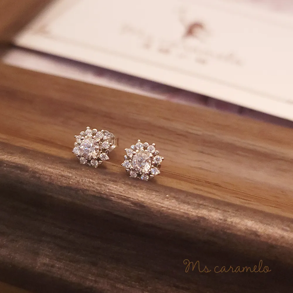 【焦糖小姐 Ms caramelo】925純銀鍍K白 鋯石耳環 貝珠耳環 歷史價格詳細信息