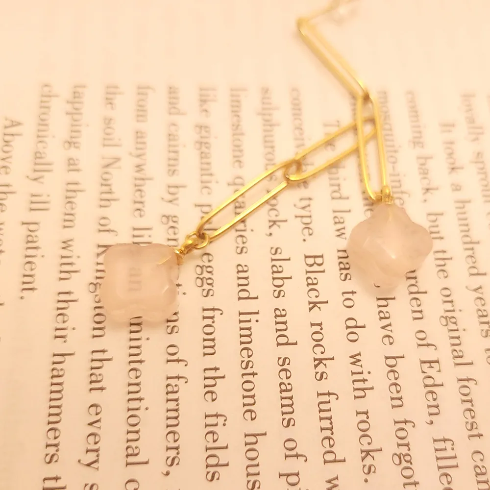 【焦糖小姐 Ms caramelo】天然珍珠月光石草莓水晶手鍊 歷史價格詳細信息