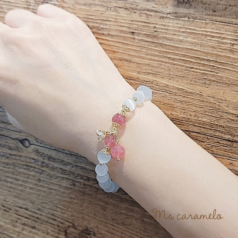 【焦糖小姐 Ms caramelo】草莓晶水晶手鍊 草莓粉晶&灰月光石 少女心 歷史價格詳細信息