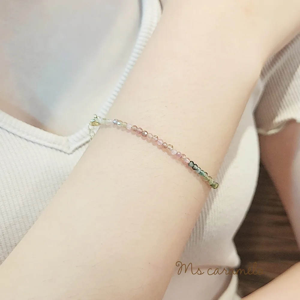 【焦糖小姐 Ms caramelo】彩色鋯石 貝珠 Fancy 項鍊 歷史價格詳細信息