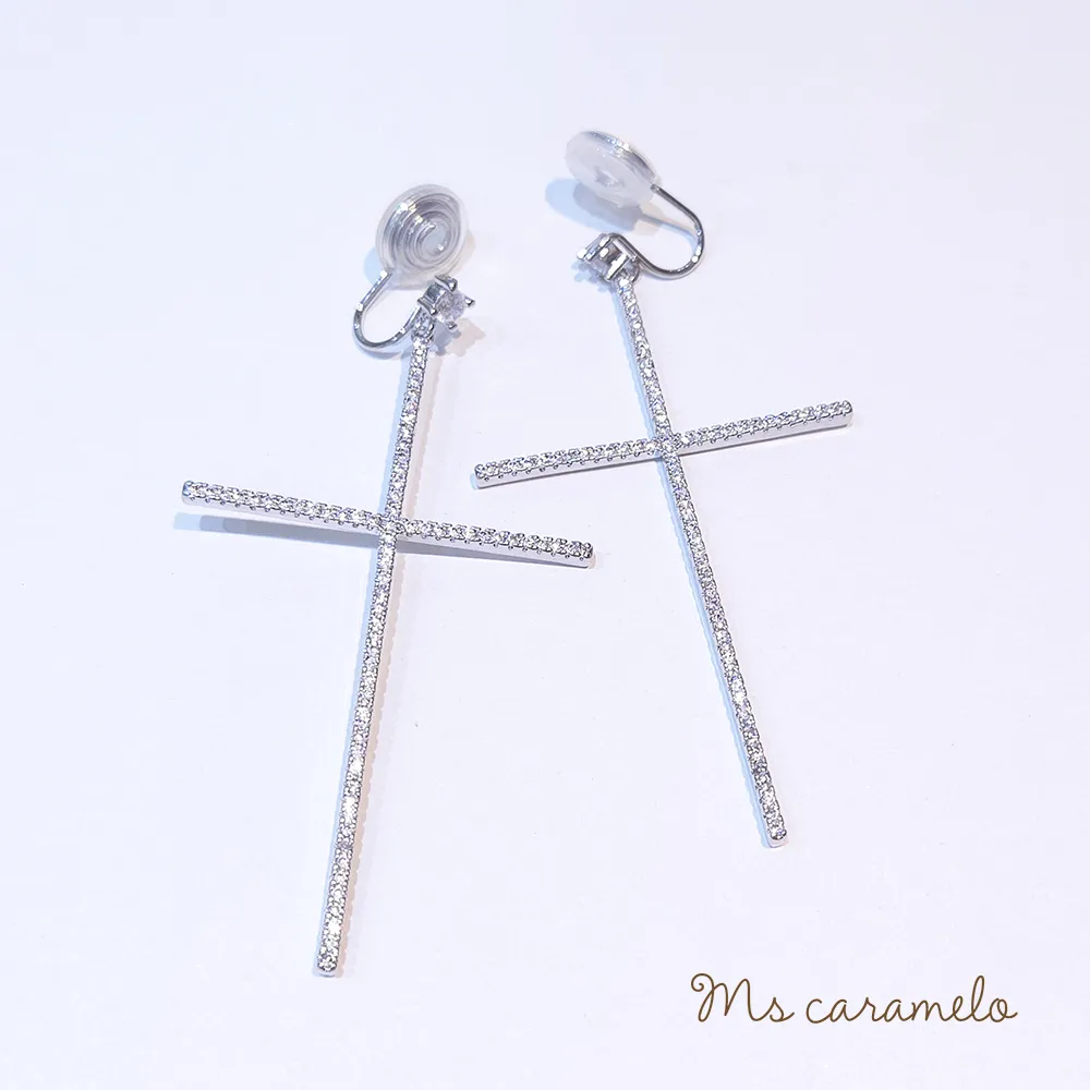 【焦糖小姐 Ms caramelo】耳骨夾 鋯石貝珠耳環 歷史價格詳細信息