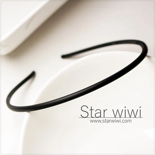 【Star wiwi】時尚風格細版髮箍《2入組》《黑色》 歷史價格詳細信息