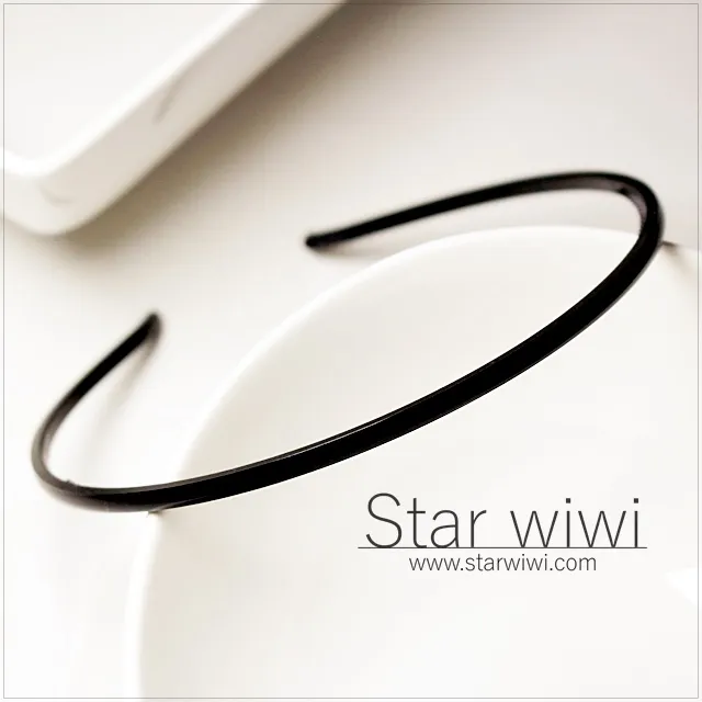【Star wiwi】時尚風格細版髮箍《2入組》《黑色》 歷史價格詳細信息