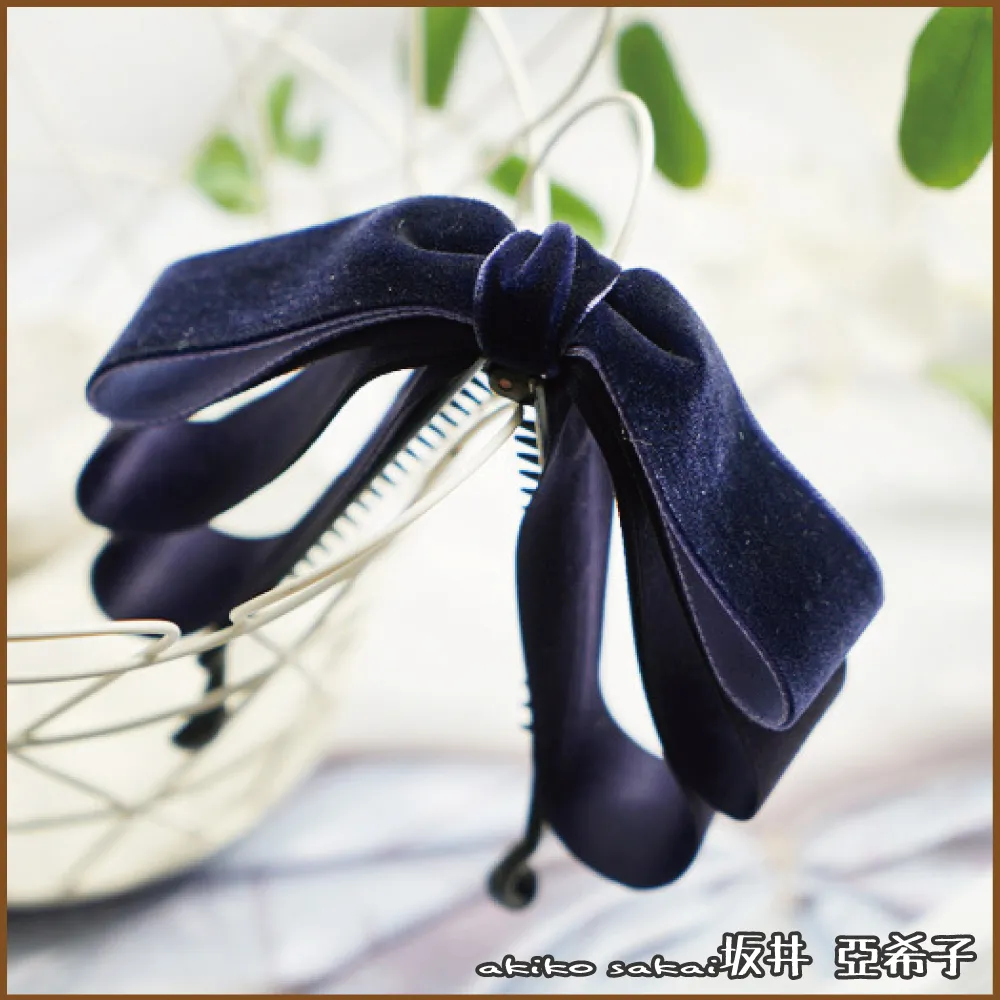 『坂井．亞希子』多色三角鏤空小珍珠髮夾 歷史價格詳細信息