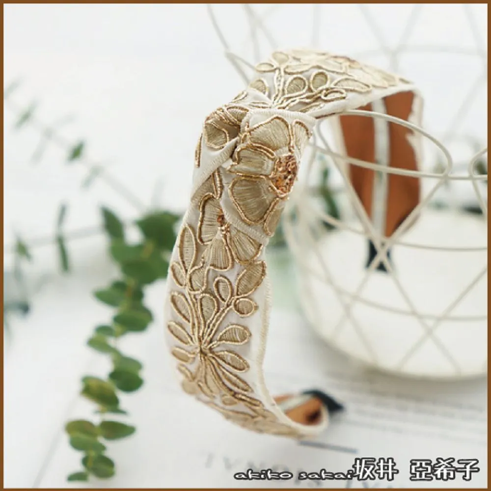 『坂井．亞希子』華麗星空鑲鑽鴨嘴夾 歷史價格詳細信息