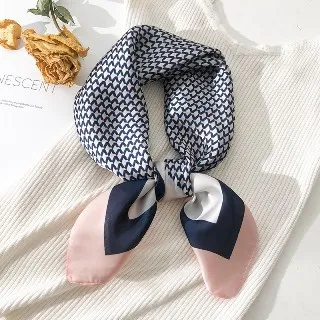 vivi時尚絲巾，春秋夏天新款百搭領巾，小方巾032402卡其咖 歷史價格詳細信息