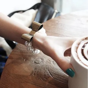 charme~復古普普風~黑白橢圓大C圈耳環~ 歷史價格詳細信息