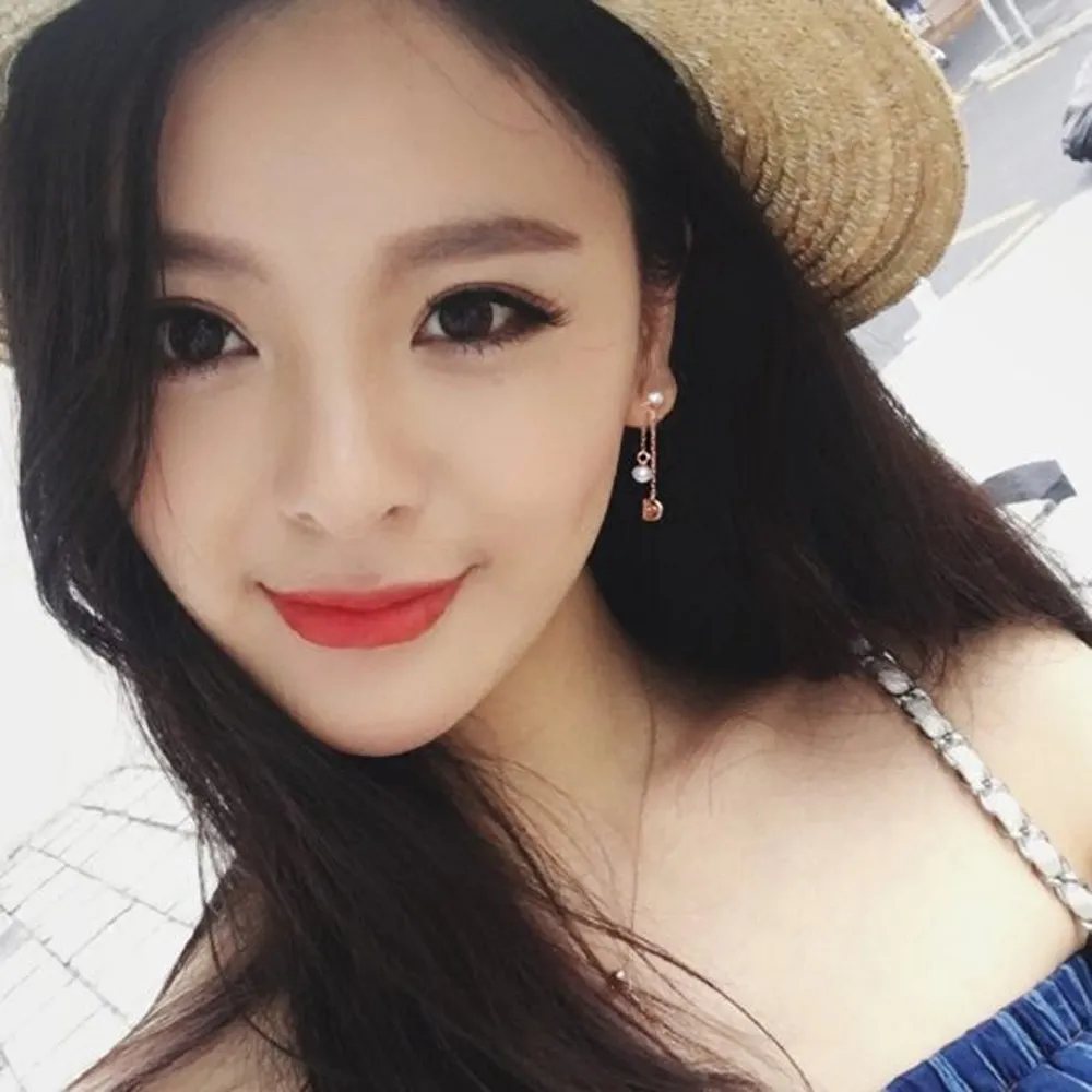 PS MALL幾何鏤空矽膠隔熱墊 杯墊 鍋墊 多邊形 北歐風 4入(顏色隨機出貨) 歷史價格詳細信息