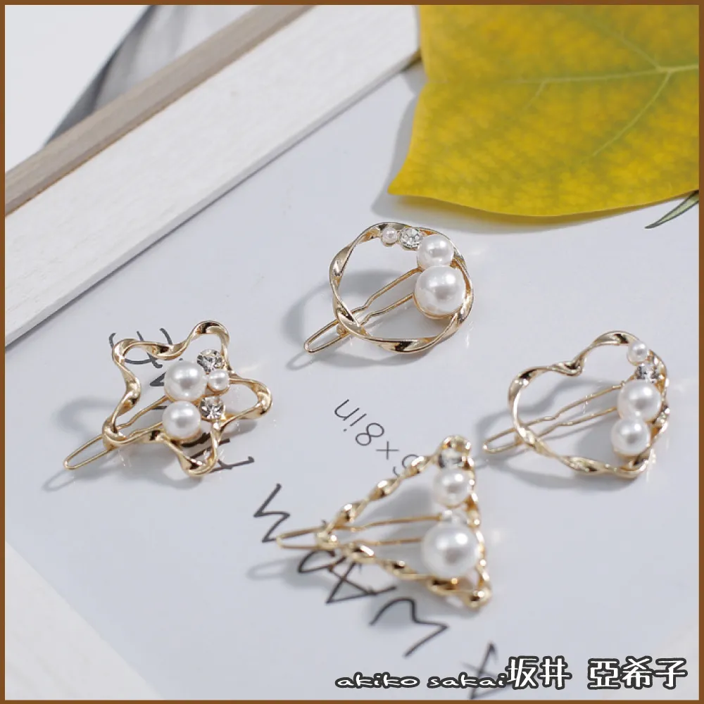 『坂井．亞希子』手作質樸優雅簡約木製楓葉造型耳環 歷史價格詳細信息