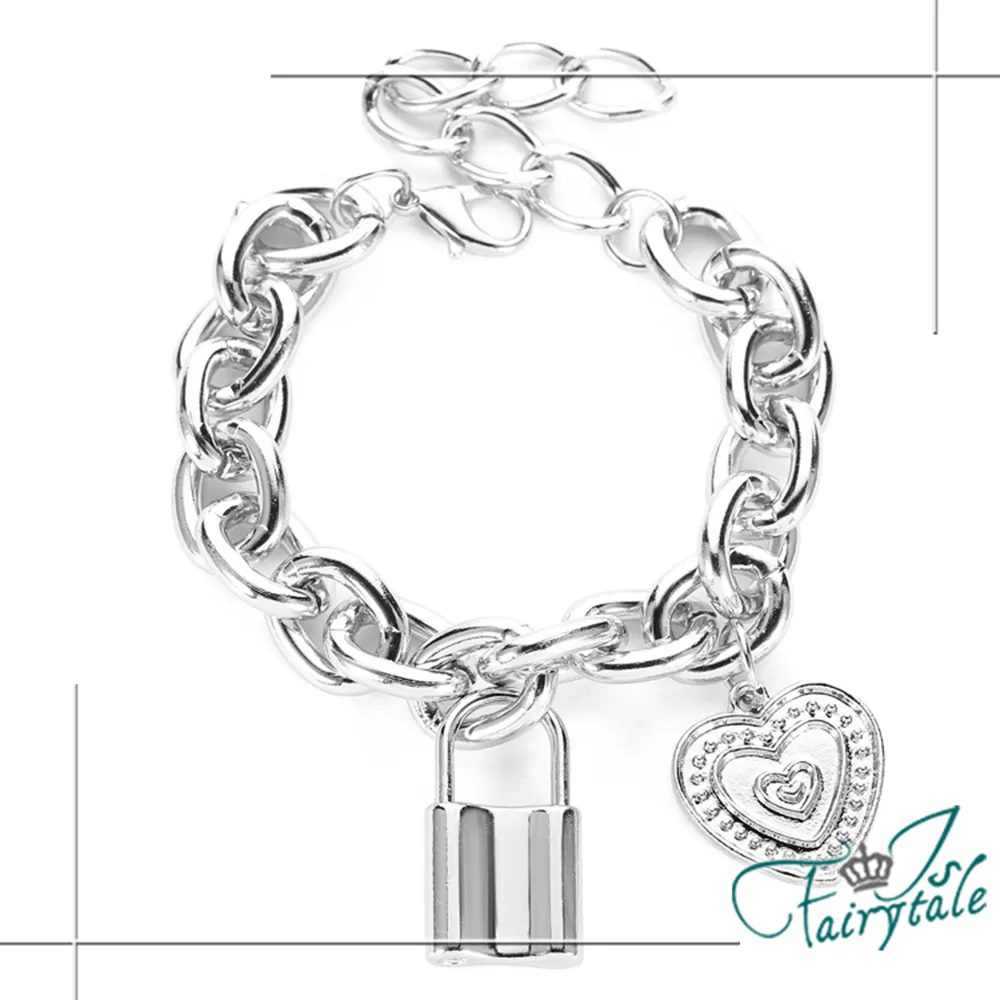 【伊飾童話】中式蝴蝶結＊果實和田玉串珠手鍊/金 歷史價格詳細信息