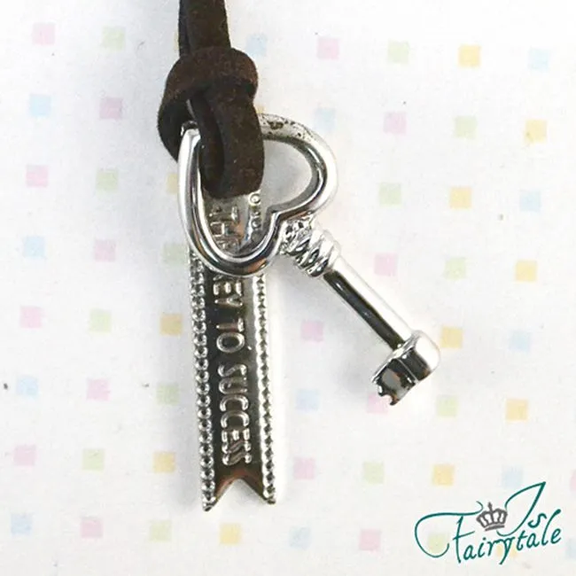 【伊飾童話】The Key Of Dream＊雙墜鍊/桃紅 歷史價格詳細信息