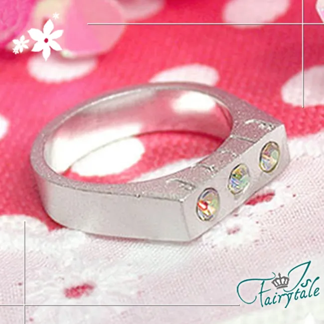 【伊飾童話】金屬翅膀＊蜻蜓鏤空長鍊/金 歷史價格詳細信息