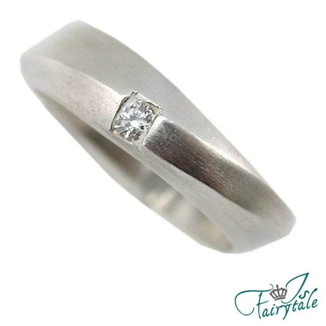 【伊飾童話】愛情桃心＊歐美垂墜三層項鍊/銀 歷史價格詳細信息