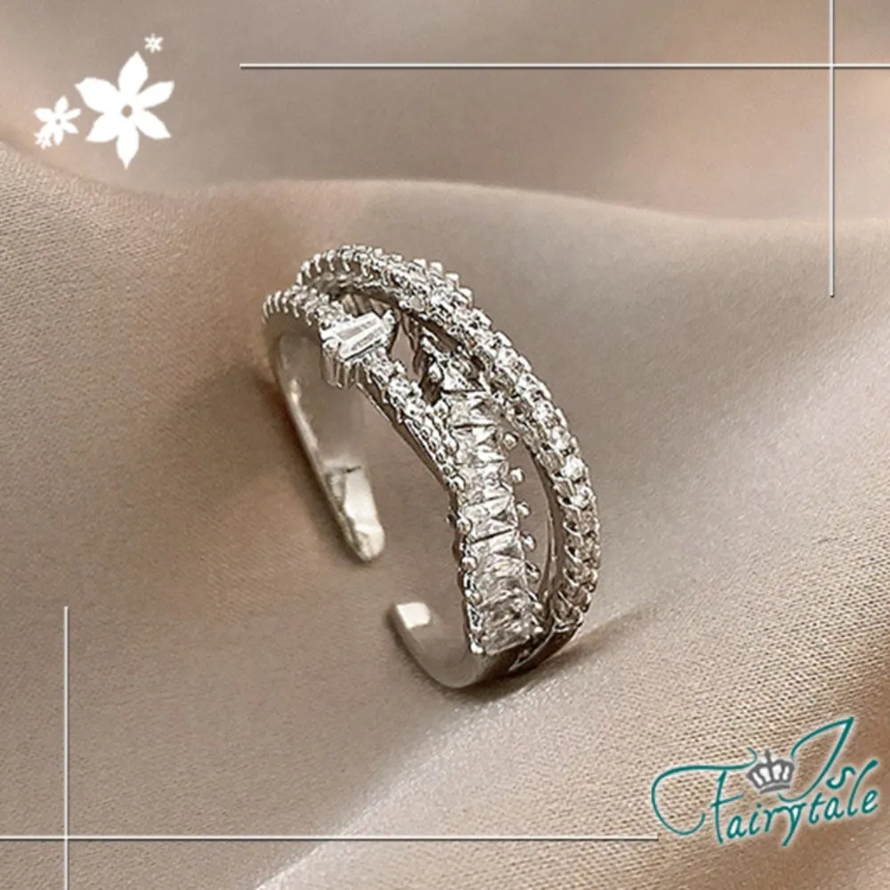 【伊飾童話】方塊晶鑽＊鈦鋼優雅雙層短頸項鍊/金 歷史價格詳細信息