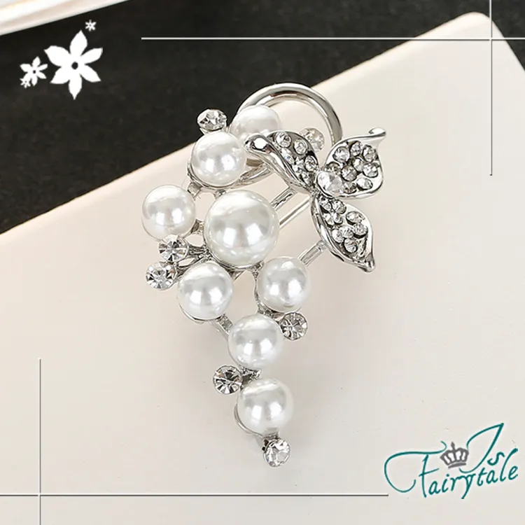 【伊飾童話】浪漫晶鑽葉＊珍珠銅電鍍耳環 歷史價格詳細信息