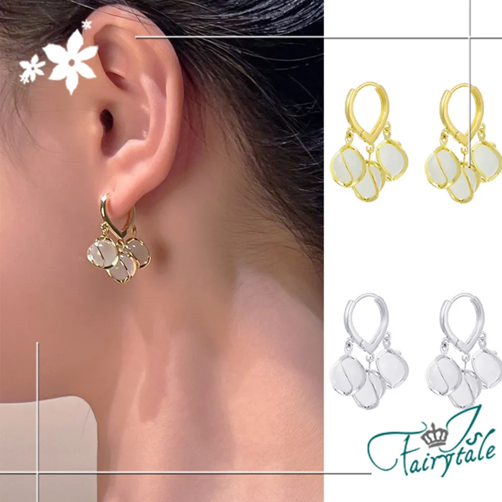 【伊飾童話】祝福滿天星＊水晶鑽別針胸針/銀白藍 歷史價格詳細信息