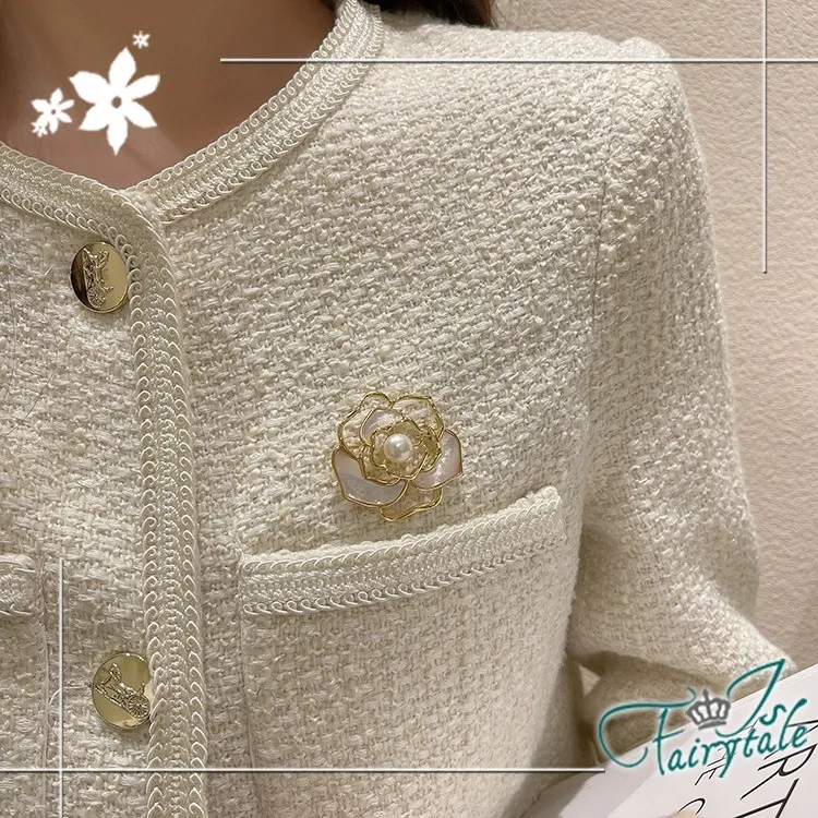 【伊飾童話】金色葉片＊不對稱珍珠垂墜耳環 歷史價格詳細信息