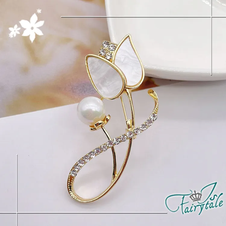 【伊飾童話】優雅白花＊垂墬珍珠長鍊 歷史價格詳細信息