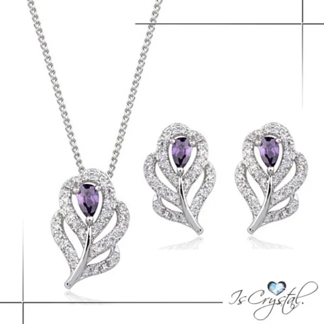 【伊飾晶漾】蝴蝶招展＊流線晶鑽胸針 歷史價格詳細信息