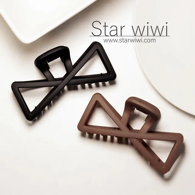 【Star wiwi】經典時尚蝴蝶結造型霧面大抓夾《4入組》《多色款》 ( 髮飾 髮夾 鯊魚夾 ) 歷史價格詳細信息
