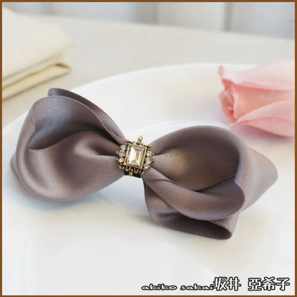 『坂井．亞希子』華麗星空鑲鑽鴨嘴夾 歷史價格詳細信息