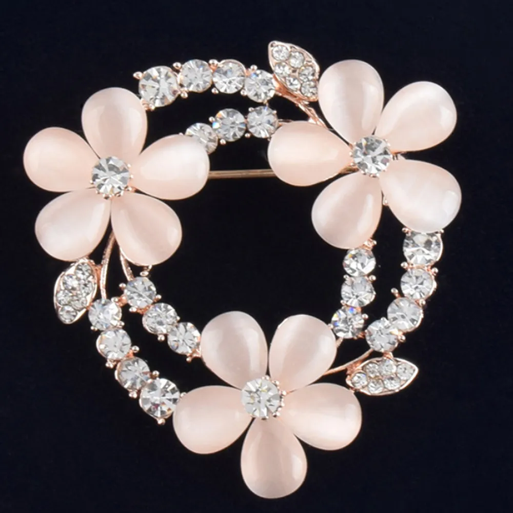 水鑽花胸針（付盒） 歷史價格詳細信息