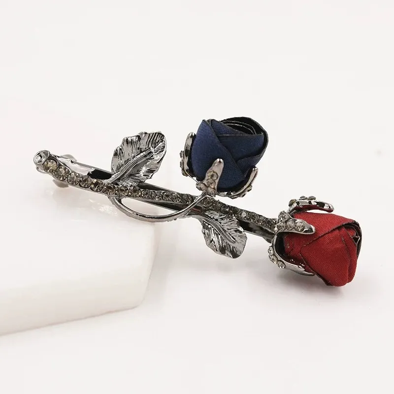 【Angela】質感小牛皮 鱷魚壓紋 簡約設計 二折長夾(軍綠色)-日本山茶花 正版授權 歷史價格詳細信息