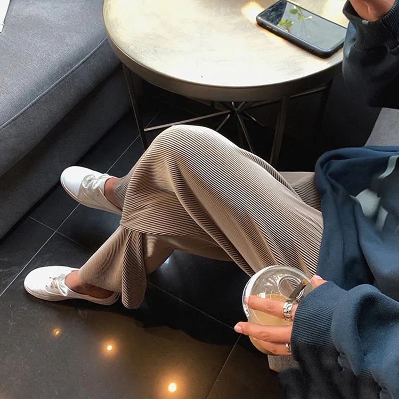 超顯瘦垂墜感百褶闊腿褲 涼感遮肉顯腿長寬褲 顏色尺寸可挑選 黑色款 歷史價格詳細信息