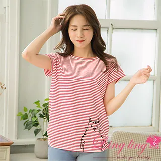 lingling中大尺碼 A4206-02活力繽紛英文字母雙側擺抓摺棉質短袖上衣T恤(潮流黑) 歷史價格詳細信息