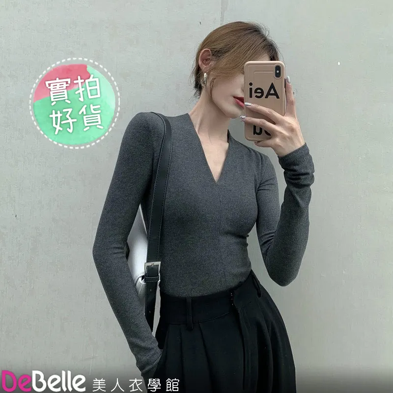 《DeBelle美人衣學館》春秋薄款法式OL設計款V領長袖緞面白襯衫 歷史價格詳細信息