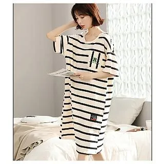 AKARA 好眠清新薄荷睡衣連身裙洋裝 歷史價格詳細信息