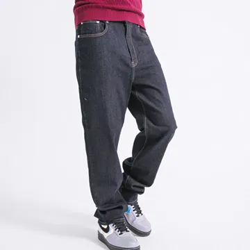 精簡吳式太極拳(三十六式拳架‧推手) / 柳恩久 主編 /  大展出版社・品冠文化 歷史價格詳細信息