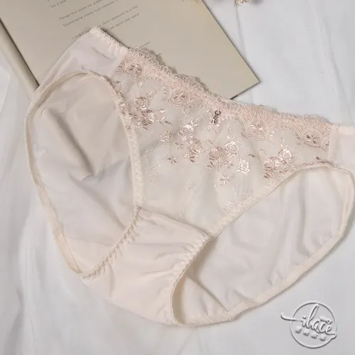 Lady情戀花園系列 中腰 刺繡 蕾絲 三角褲 (浪漫紫) 歷史價格詳細信息