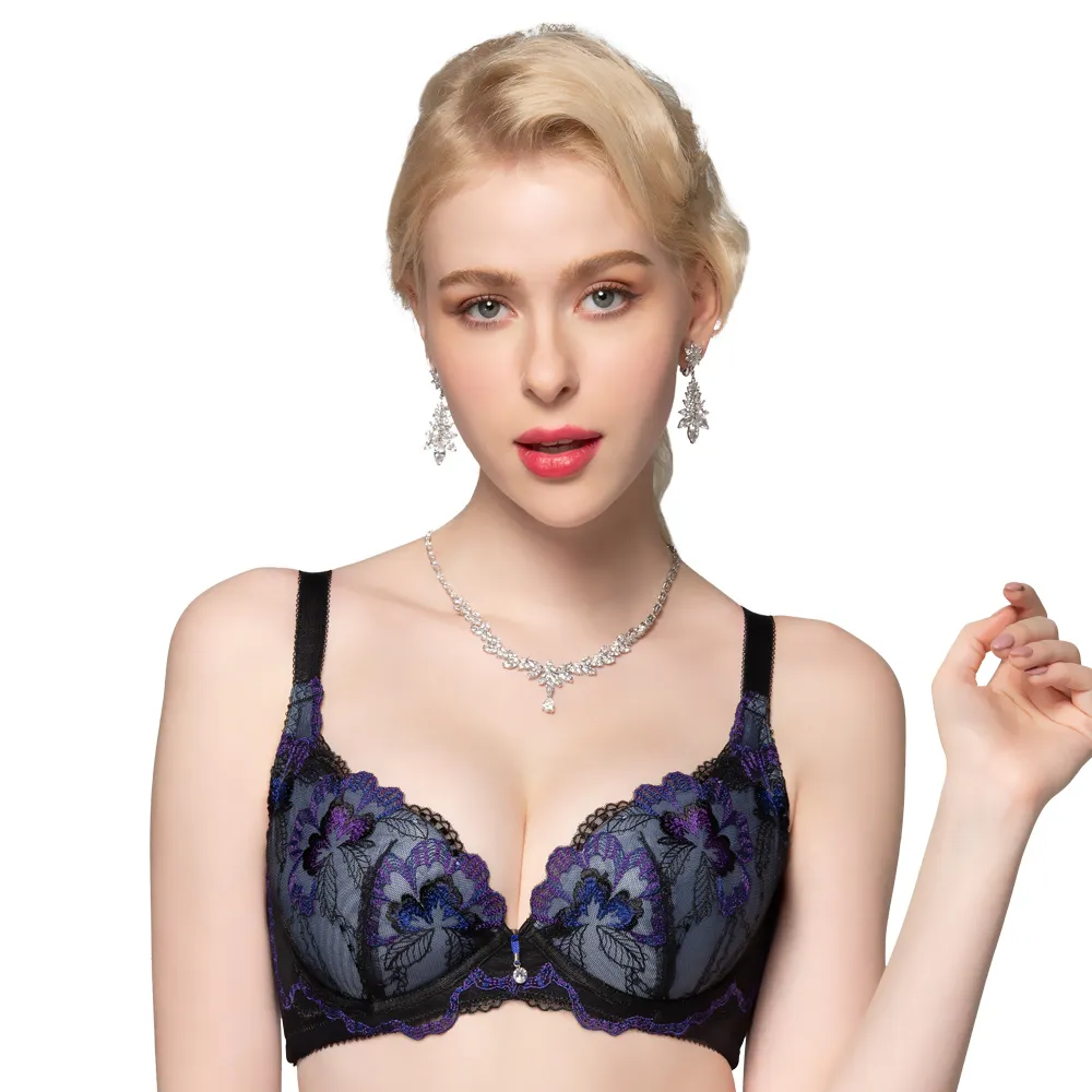 【思薇爾】午夜仙境系列連身蕾絲刺繡性感小夜衣(黑色) 歷史價格詳細信息