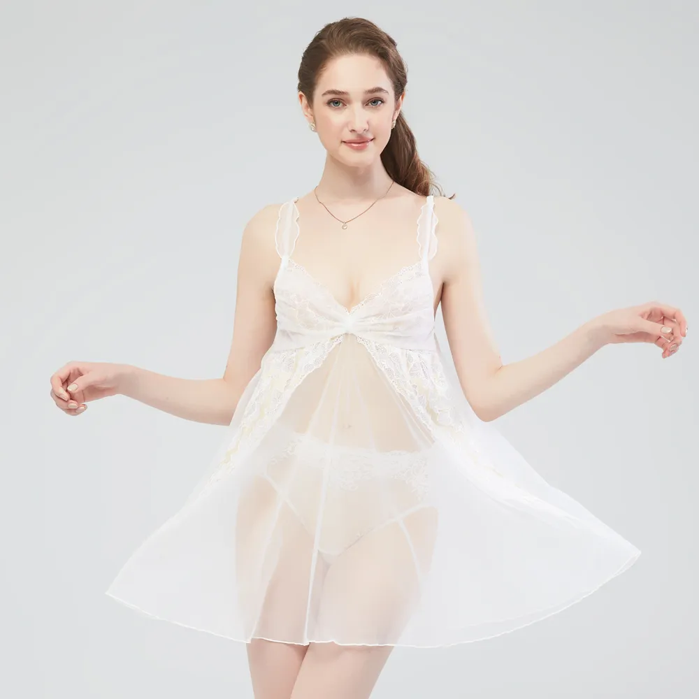 【思薇爾】夜巴黎系列連身模杯蕾絲性感小夜衣(黑色) 歷史價格詳細信息