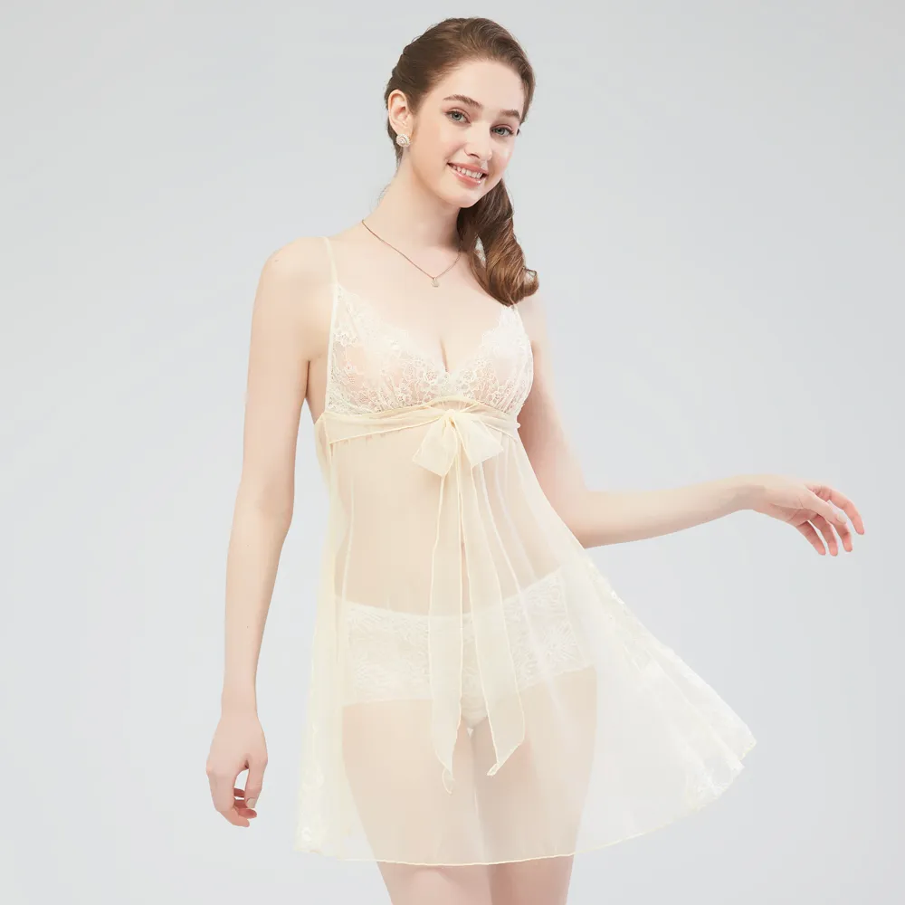 【思薇爾】夜巴黎系列連身模杯蕾絲性感小夜衣(黑色) 歷史價格詳細信息