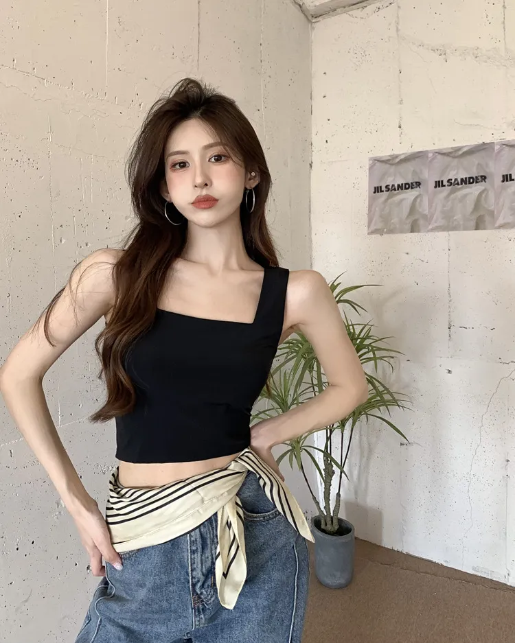 經典冰糖方鑽珠寶首飾排鑽18K金彩金鑽石莫桑石戒指鑽戒仿真求婚 歷史價格詳細信息