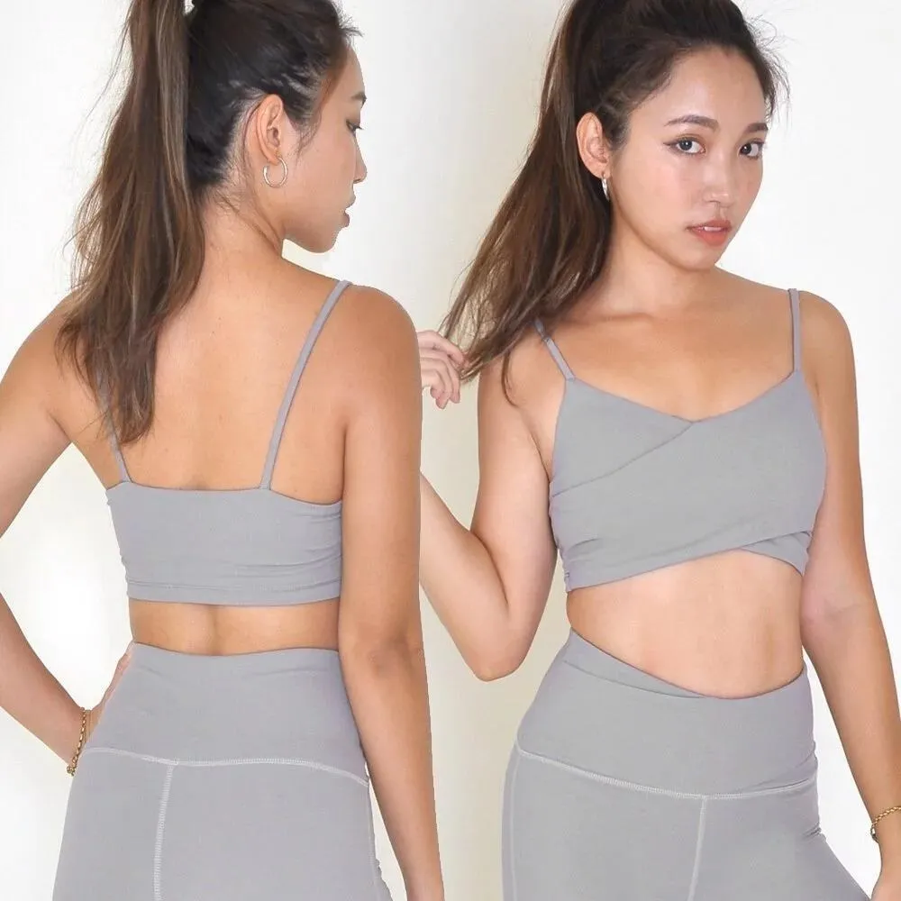 【LOTUS】腰部交叉剪裁美背瑜珈背心-極致黑 歷史價格詳細信息