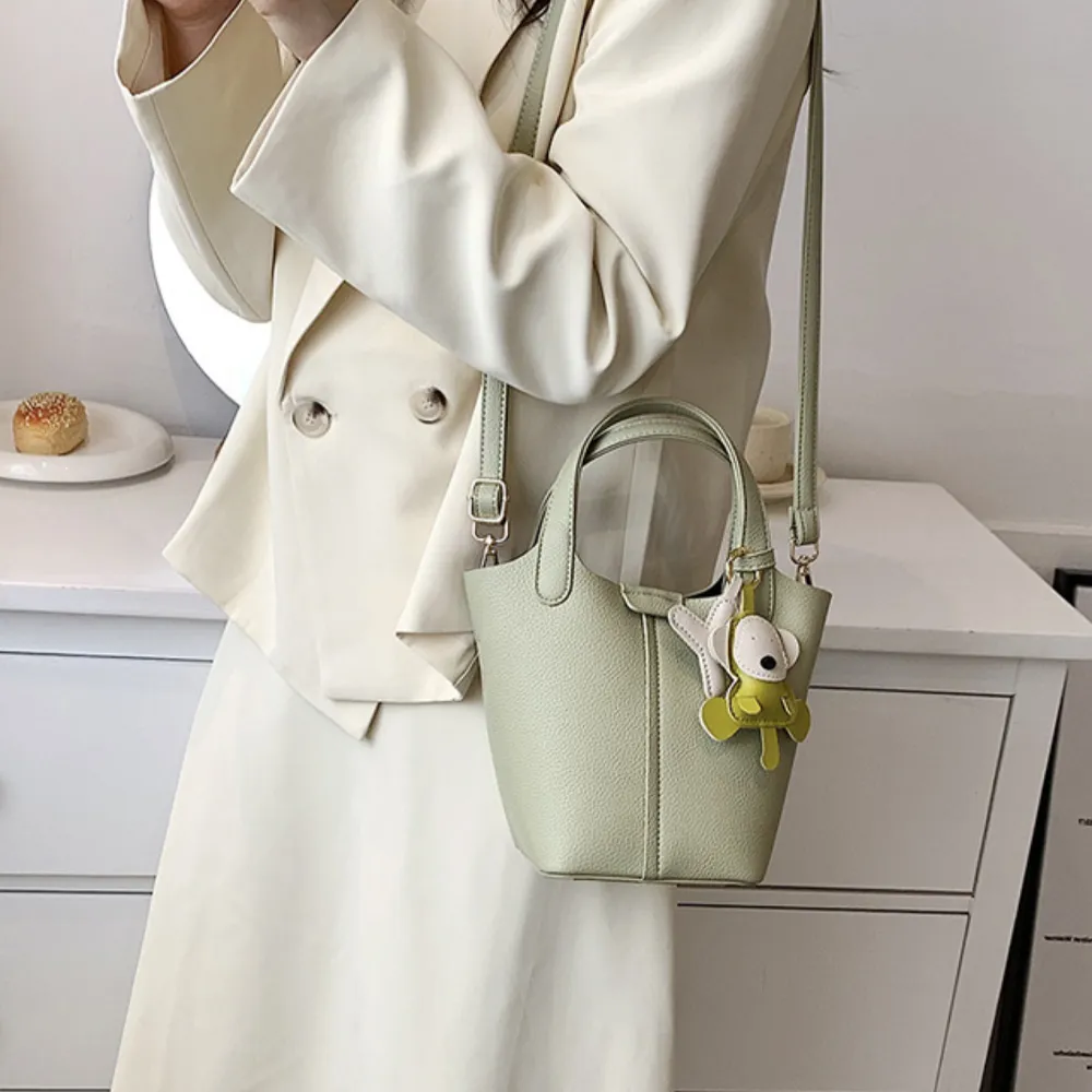 2色】韓版新款立體花朵掛脖連體泳衣ins風緊身遊泳衣性感顯瘦泳裝 歷史價格詳細信息