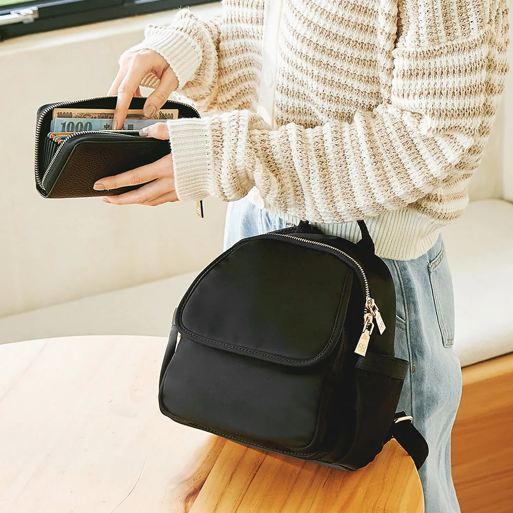 CHENSON 多口袋夾層隨身小包斜背包 (CG84083) 歷史價格詳細信息