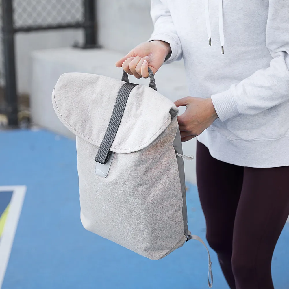 澳洲無肩帶內衣女防滑隱形胸罩防走光禮服專用文胸聚攏顯大夏裹胸 歷史價格詳細信息