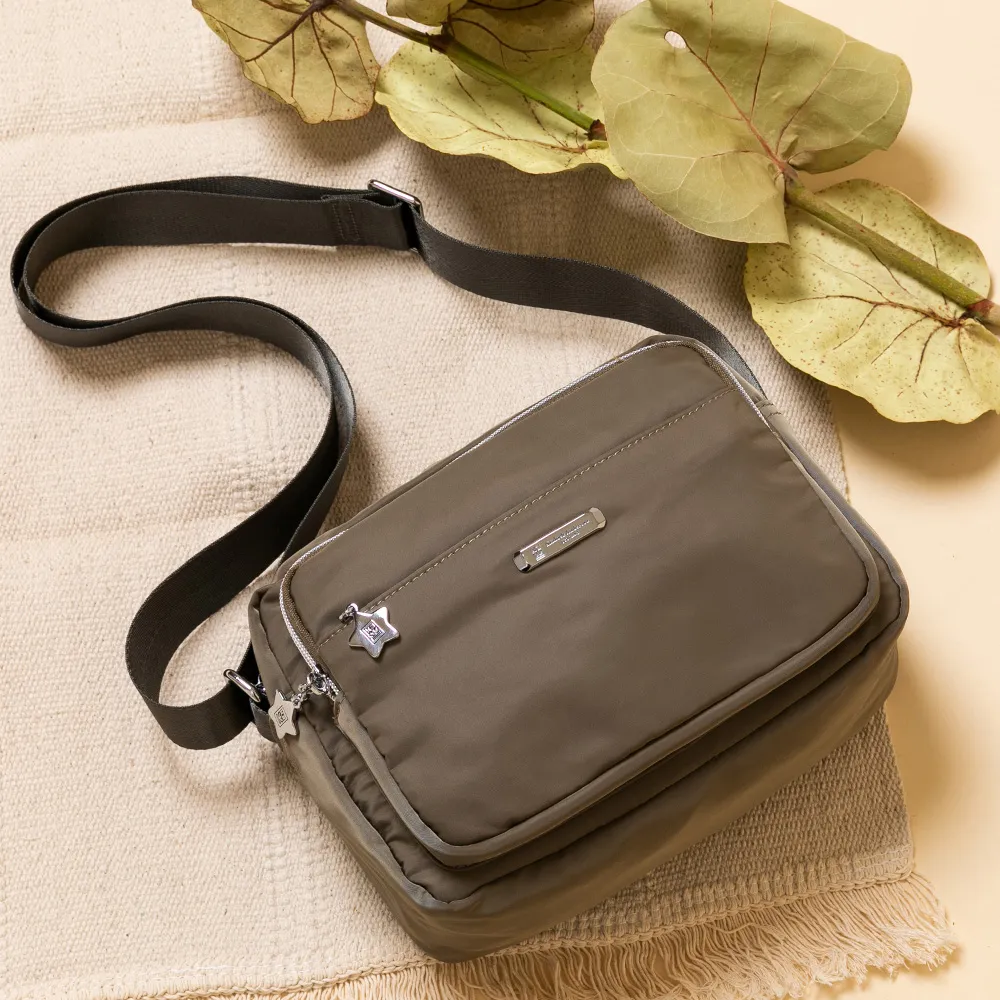 【金安德森】城市酷玩 方形輕巧隨身包-乾燥玫瑰粉 歷史價格詳細信息