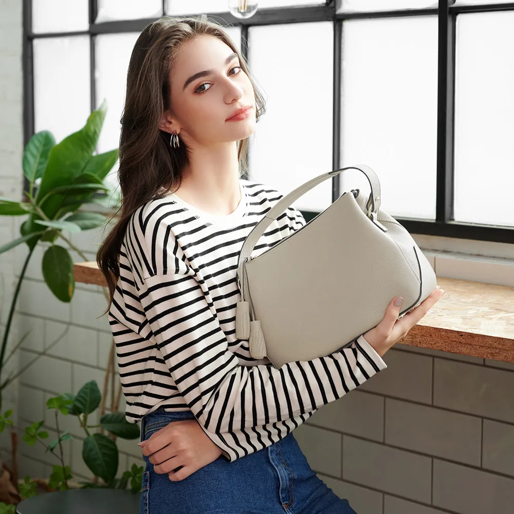 Toscanini托斯卡尼尼/指揮 Weber韋伯-邀舞 Mendelssohn孟德爾頌/仲夏夜之夢 Sibelius西貝流士-第二號交響曲 1996年義大利版 歷史價格詳細信息