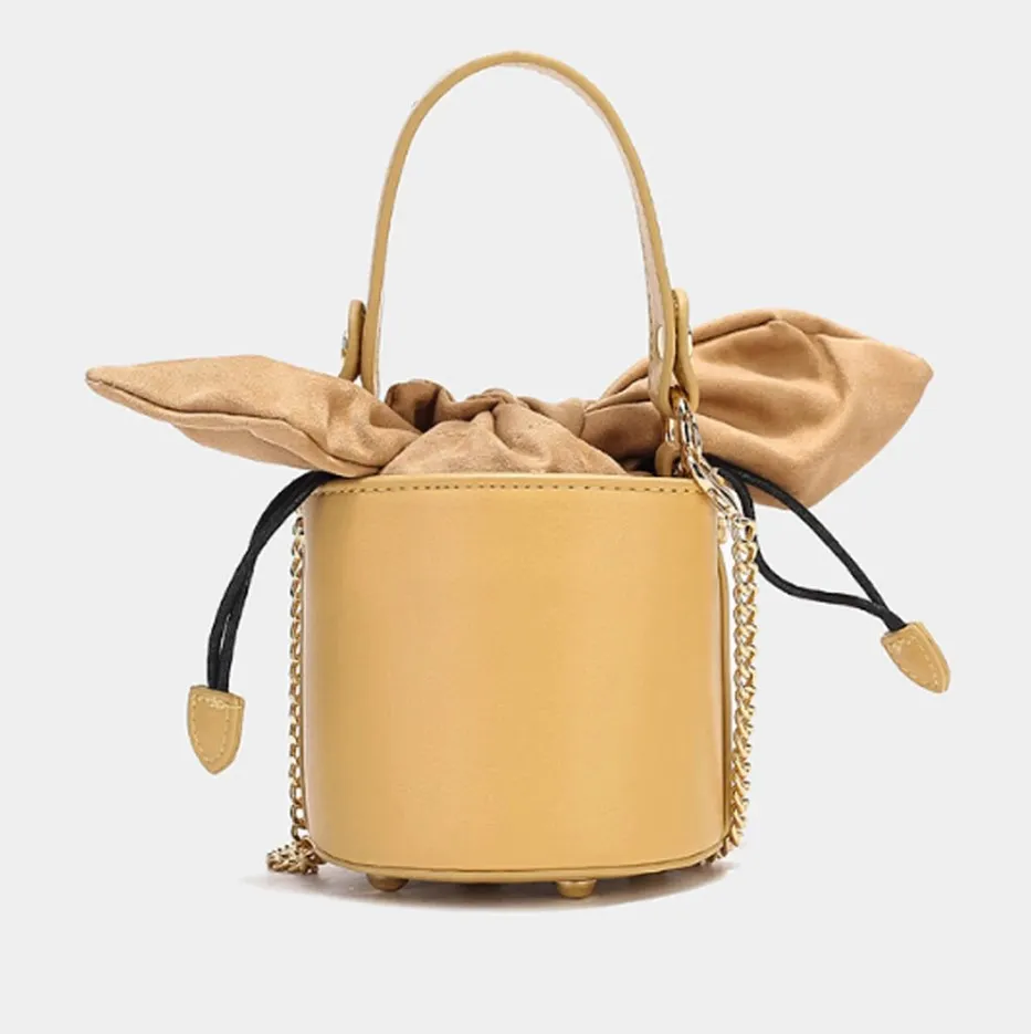 【可肩背蝴蝶結編織包】蝴蝶結編織包 編織包 肩背包 編織袋 蝴蝶結包 單肩包 側背包 通勤包 托特包 托特袋 包包 側背  蝴蝶結的位置可自行調整喔 歷史價格詳細信息