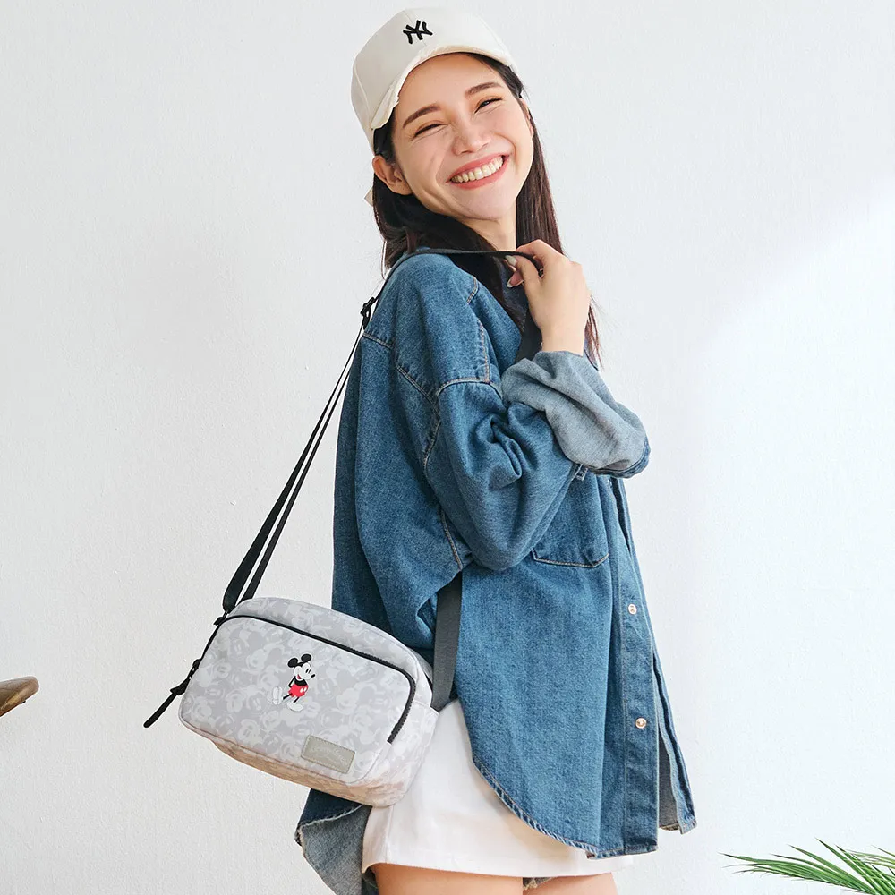 【PARTAKE】Disney 烏蘇拉-證件票卡夾(PTD22-C8-21BK) 歷史價格詳細信息