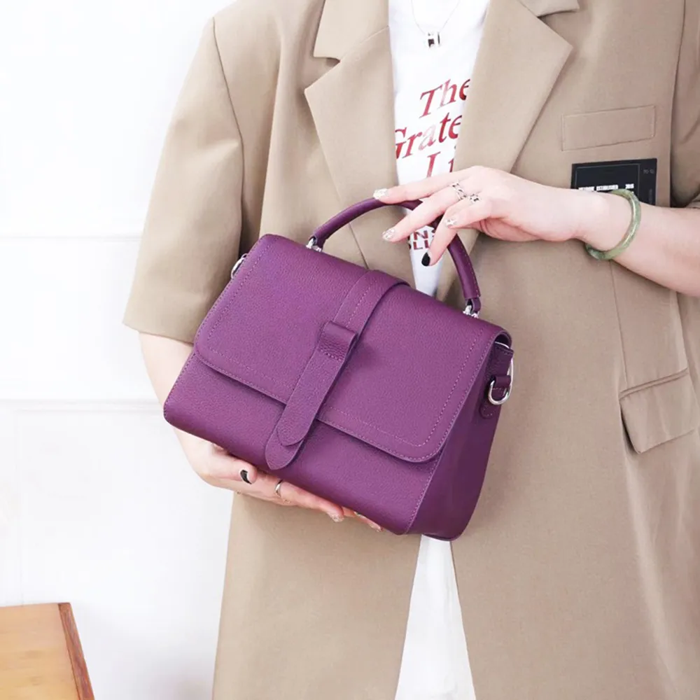 伊卡柔Ikary-質感V字壓紋簡約托特包附小零錢包N103淺棕 歷史價格詳細信息