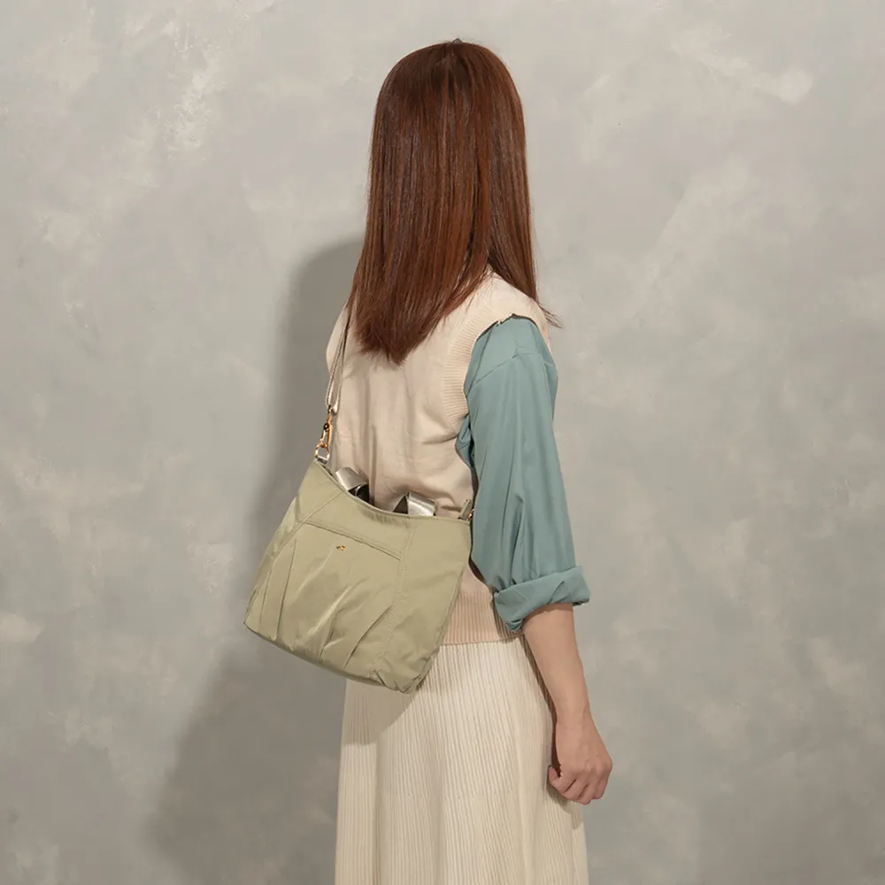 J II 手提包 茉莫多隔層防潑水手提斜背包-煙燻灰-7008-31 歷史價格詳細信息